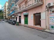 Negozio in Via Galeno