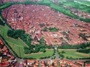 Negozio in affitto a Lucca