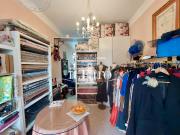 Negozio ristrutturato a Viareggio