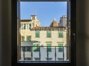Nel cuore del centro di Firenze, all’ultimo piano di una...
