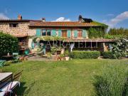 Nel cuore della campagna toscana, vicino a Santa Fiora,...