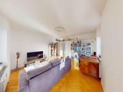 Nette 2 Zimmer Wohnung in guter Lage mit KFZ Stellplatz