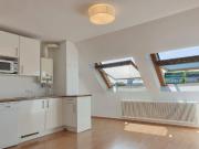 Nette, moderne 2 Zimmer Wohnung im DG, Nähe U3...