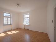 NEU+3 Zimmer Altbauwohnung sanierungsbedürftig Umbau...