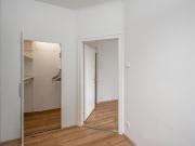 NEU+ 1,5 Zimmer Neubauwohnung mit getrennter Küche und...