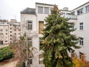 NEU+ 1 Zimmer Altbauwohnung mit Balkon!
