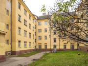 NEU+ 3 Zimmer Altbau Wohnung sanierungsbedürftig mit...