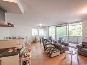 NEU+ 3 Zimmer Neubau Wohnung mit toller Freifläche...