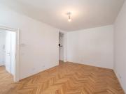 NEU+ Außergewöhnlicher 2 Zimmer Altbau ERSTBEZUG! totale...