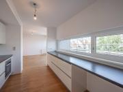 NEU+ Fantastisch aufgeteilte 4 Zimmer DG Wohnung in...