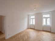 NEU+ Generalsanierter 2 Zimmer Altbau ERSTBEZUG!...