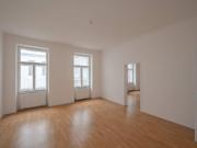 NEU+ gepflegte 2 Zimmer Altbau Wohnung in zentraler Lage!
