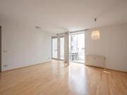 NEU+ Gepflegte 2 Zimmer Neubauwohnung mit Balkon völlige...