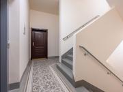 NEU+ Großartig ausgestattete 3 Zimmer Altbau Erdgeschoss...