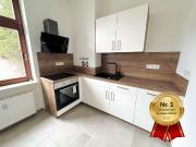 Neu! Großzügige 2 Raum Wohnung mit neuer Einbauküche I...