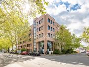 Neu Isenburg | 277 m² 1.253 m² | EUR 8,75 EUR 9,50