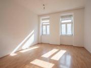 NEU+ Kompakte Altbauwohnung zum Sanieren – ideale...