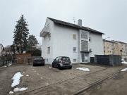 Neu renovierte 1 Zi. Wohnung in Neu Ulm/Pfuhl mit Stellplatz