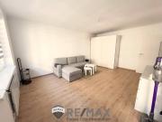 Neu renovierte 1 Zimmer Wohnung mitten im 12ten!