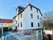 Neu renovierte 4 Raum Wohnung mit Blick über die Stadt...