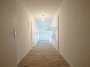 NEU renovierte 4 Raum Wohnung mit Einzugsbonus 3 Monate...