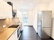 Neu & Renovierung* 3 Raum Wohnung mit Balkon und EBK