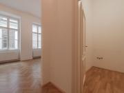 NEU+ Representatives 4 Zimmer ALTBAUBÜRO/Praxis in...