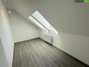 NEU SANIERT + schöne Mietwohnung mit ca. 90 m²