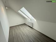 NEU SANIERT + schöne Mietwohnung mit ca. 90 m²