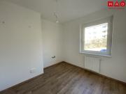 Neu sanierte 2 Zimmer Wohnung mit Balkon und herrlichem...