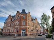 Neu sanierte 4 Raum Wohnung mit 2 Bädern, Stuckdecken ab...