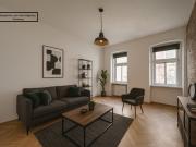 NEU+ Sanierungsbedürftige 1 Zimmer ALTBAU Wohnung mit...