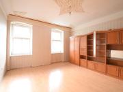 NEU+ sanierungsbedürftige 2 Zimmerwohnung mit viel...