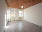 NEU+ Sanierungsbedürftige 3 Zimmer Altbauwohnung! gut...