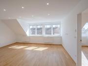 NEU+ Stylische Maisonette im Dachgeschoss – 3 Zimmer mit... NEU+ Stylische Maisonette im Dachgeschoss – 3 Zimmer mit...