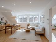 NEU+ Stylische Maisonette im Dachgeschoss – 3 Zimmer mit...