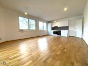 NEU! TRAUMHAFTE 2 ZIMMER EG WOHNUNG MIT EINER LOGGIA...