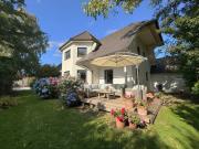 NEU! Traumhaftes Einfamilienhaus mit Gartenparadies &...