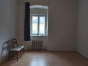 Unmöblierte 2 Zimmer Altbauwohnung im 1. Obergeschoß in...