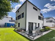 NEU! + ZIEGELMASSIV + 12 REIHENHÄUSER + 2 PKW...