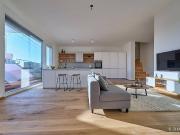 • NEU! • ZIEGELMASSIV • HAUS MIT PARKPLATZ UND GARTEN •...