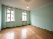 .NEU.+ Zwei Sanierungsbedürftige 4 Zimmer Altbau...