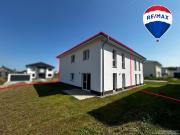 Neubau Doppelhaushälfte mit durchdachtem Grundriss,...