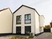 Neubau Doppelhaushälfte – Modernes Wohnen im Erstbezug...