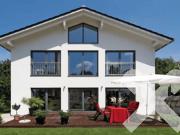 Neubau eines modernen Einfamilienhauses in erhöhter...