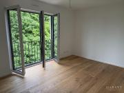 Neubau, stilvoll wohnen, direkt am Park, über den...