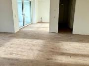 Neubau: Süd Loggia: 2,5 Zimmer, Dielenboden,...