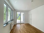 Neubau Wohnung mit Balkon und Stellplatz