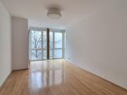 NEUBAUMIETE NÄHE KARLSPLATZ