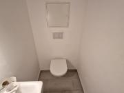 Neubauwohnung mit großer Loggia + Deckenkühlung + Nähe...